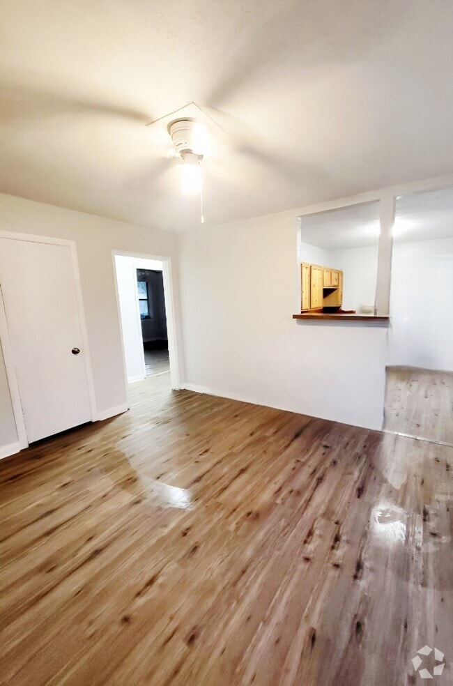 Building Photo - 1516 Sycamore St Unit B Rental