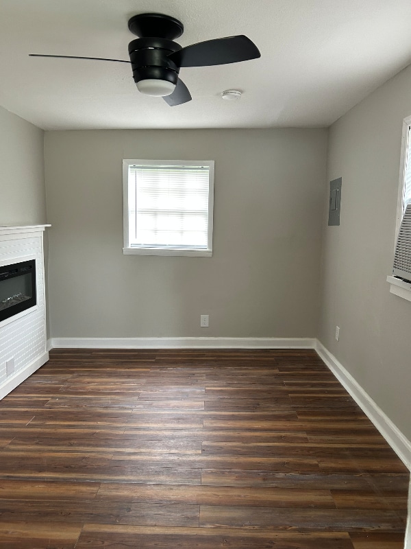 Photo - 607 Holly Ave SE