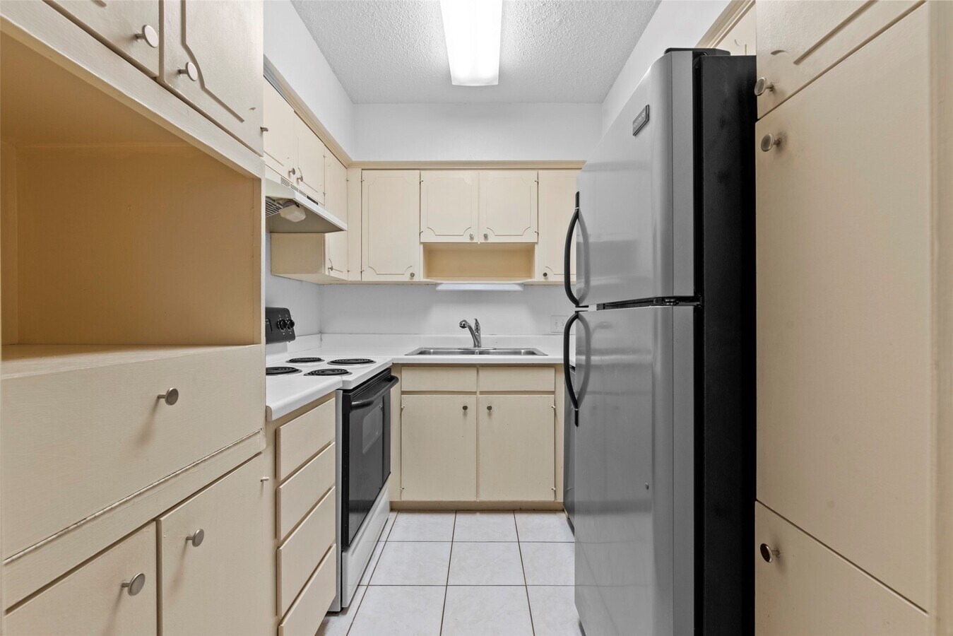 Photo - 2601 Bellefontaine Unit C116