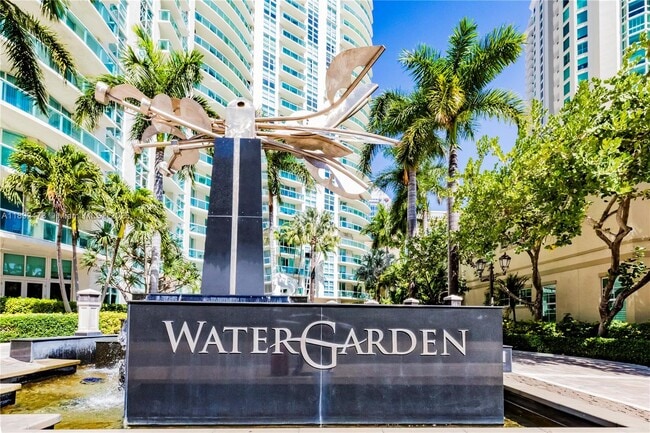 Photo - 347 N New River Dr E Unidad 2107