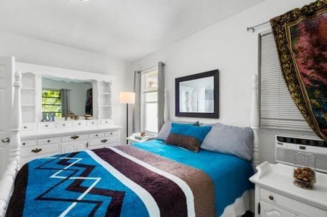 Photo - 680 SW 7th Ave Unidad ID1239384P