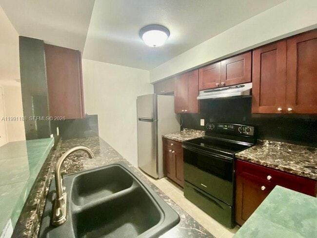 Photo - 2460 NW 33rd St Unit 1708