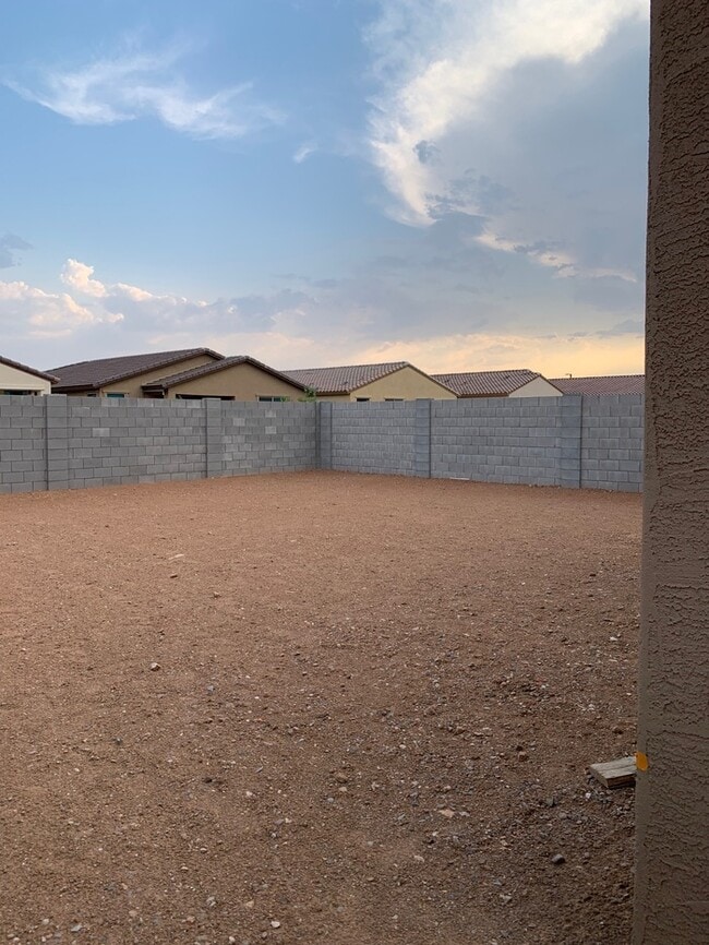 Photo - New Home at North Copper Canyon! Built in ...