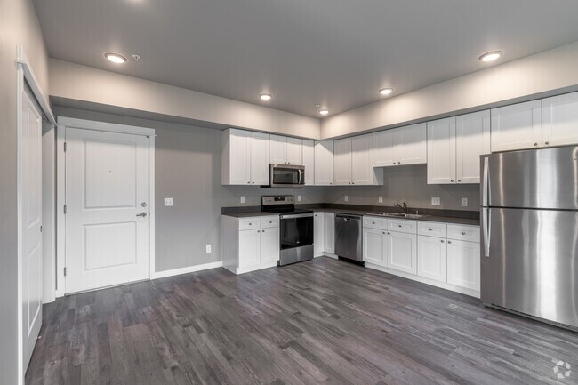 1BR, 1BA - 751SF - Kitchen