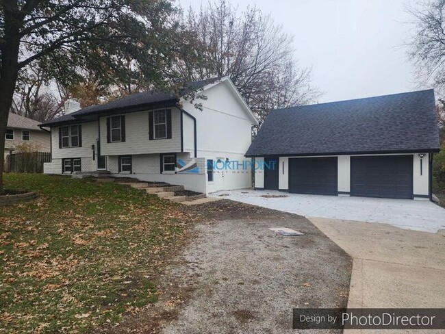 Photo - 606 NE 113 St Casa