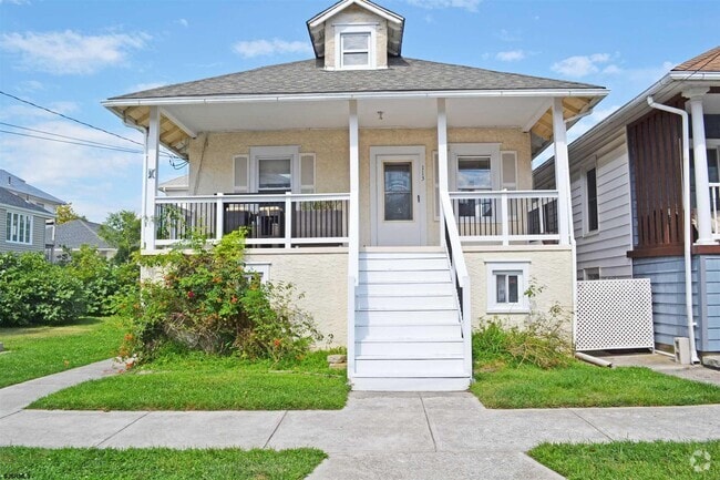 Building Photo - 113 N Harvard Ave Rental