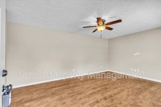 Photo - 1013 Reita St