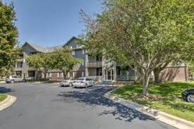 7009 S 83rd St Unit 7101-1