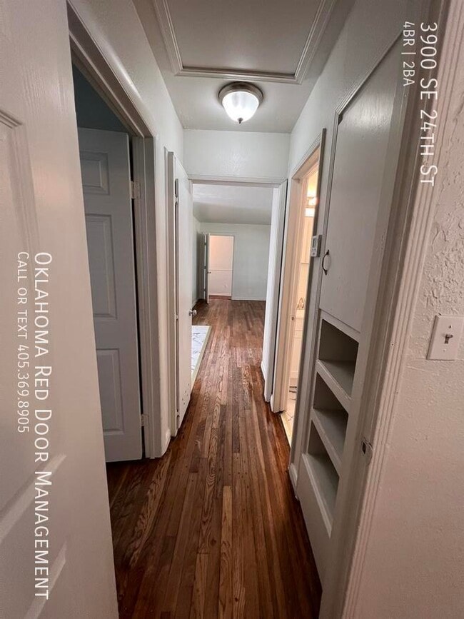 Photo - 3900 SE 24th St