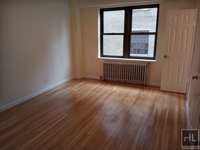 Photo - AMSTERDAM AVENUE Unit 6F