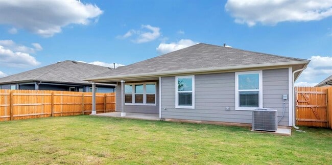 Photo - 207 Sweetwater Crk Ln