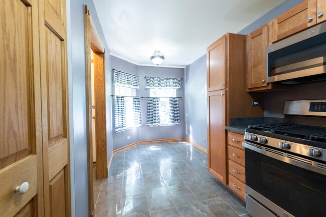 Photo - 754 Savannah Ln