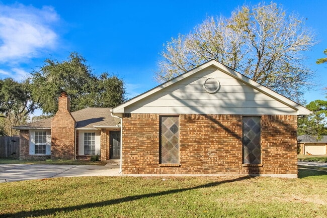 Photo - 3010 Twinleaf Dr