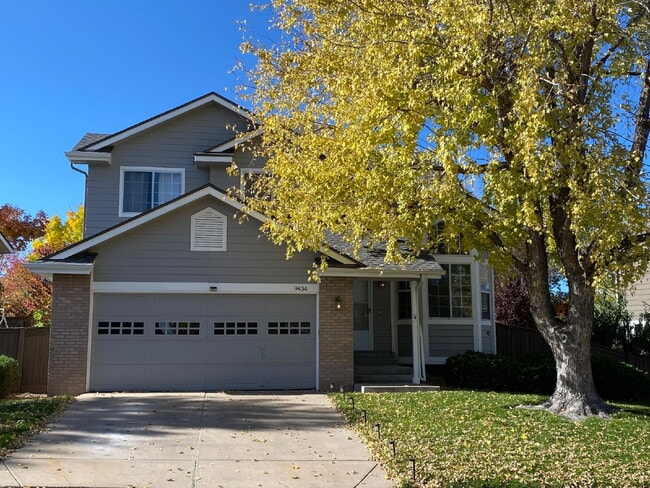 Building Photo - *AVAILABLE NOW* + Move In Special* Highlan...