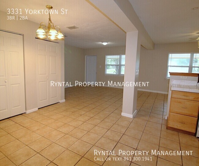 Photo - 3331 Yorktown St