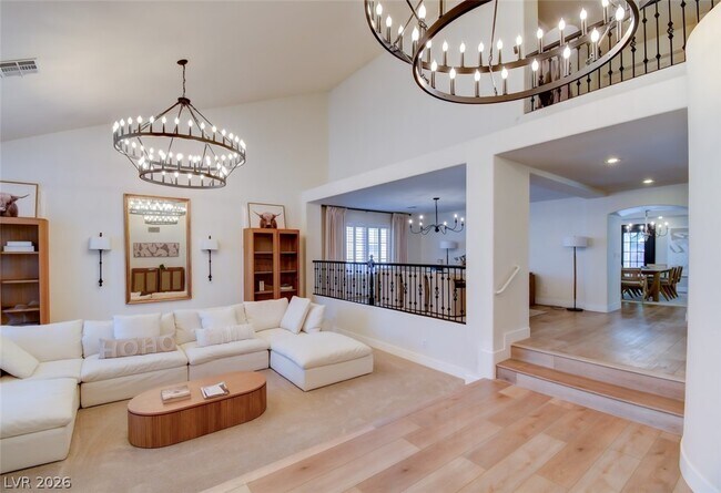 Photo - 7686 Gossamer Wind St