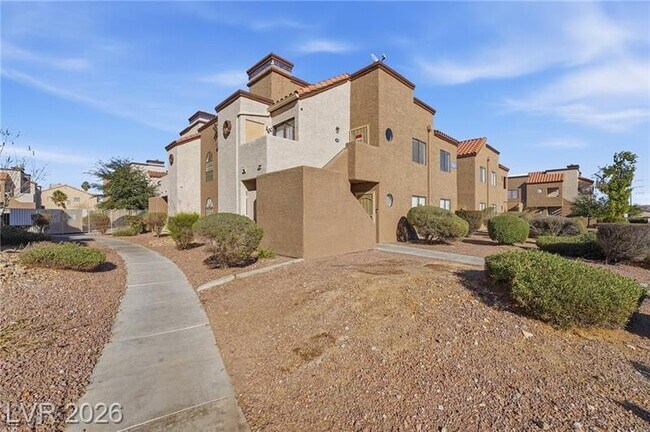 2982 Juniper Hills Blvd Unit 203