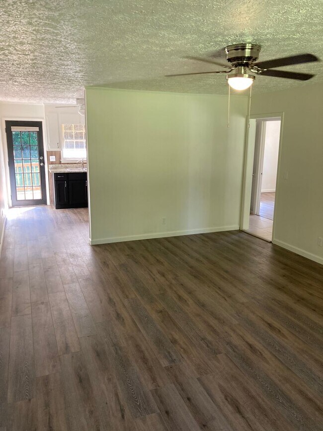 Photo - 3473/3475 Wax Rd. Unit 3475 Wax Rd.