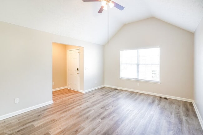 Photo - 2718 Lincoya Dr