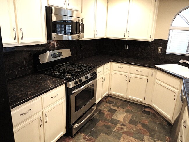 Photo - 1474 Lodgepole Dr