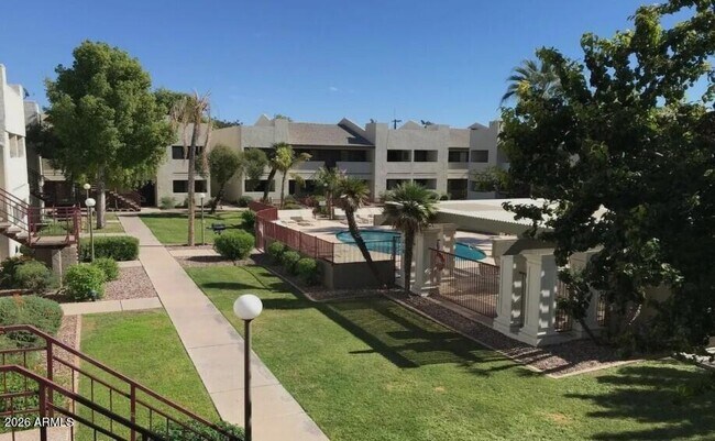 Photo - 3301 E Earll Dr Unit 119
