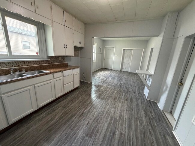 Photo - 36 Griffin-S