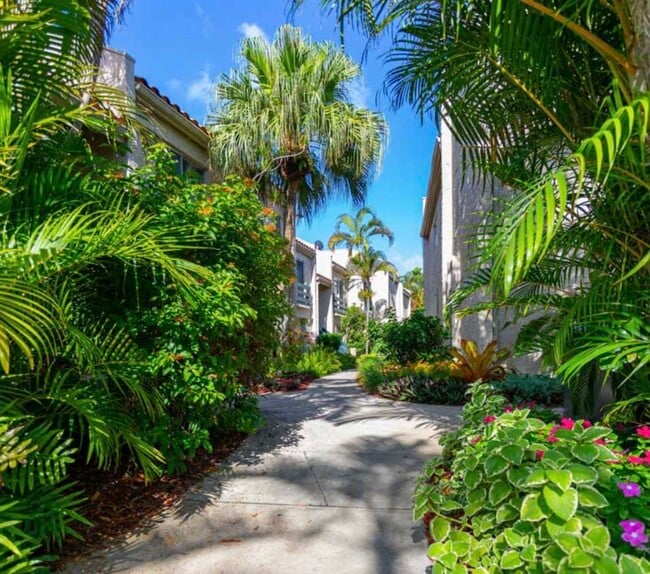 Photo - The Embarcadero