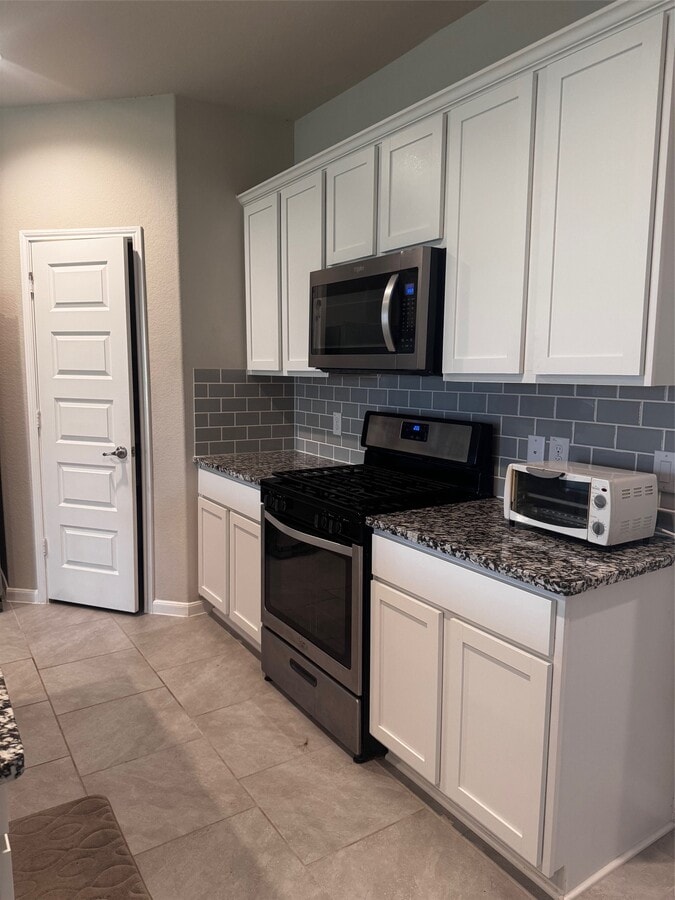 Photo - 5515 Russett Bay Ct