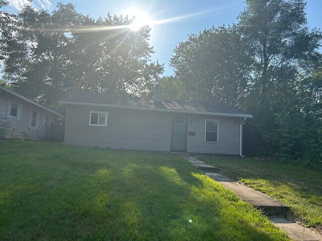 Photo - 4010 Ohio St