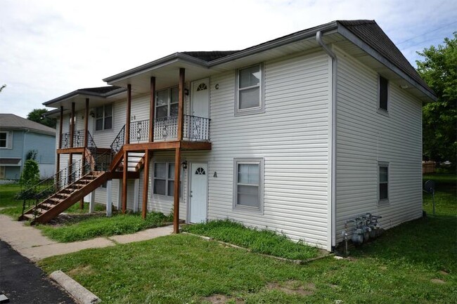 Photo - 216 SE Wingate St
