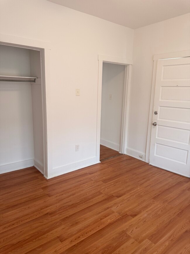 Photo - 2219 Madison St