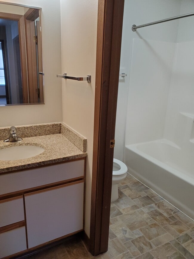 Photo - Pleasant Valley Apartments