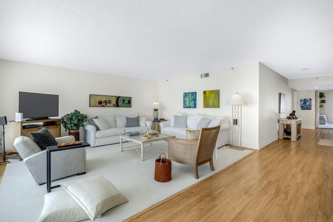 Photo - 4301 N Ocean Blvd Unit 1002