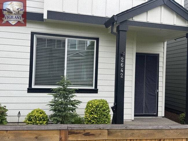 Building Photo - 3 Bedroom home