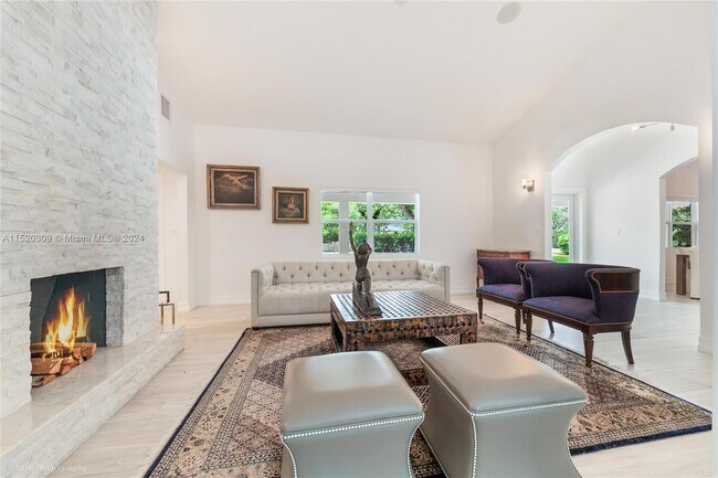 Photo - 12545 SW 81st Ave