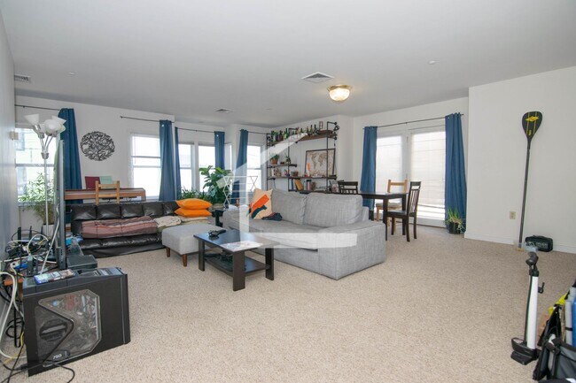 Photo - HOT BRIGHTON LISTING!!!!