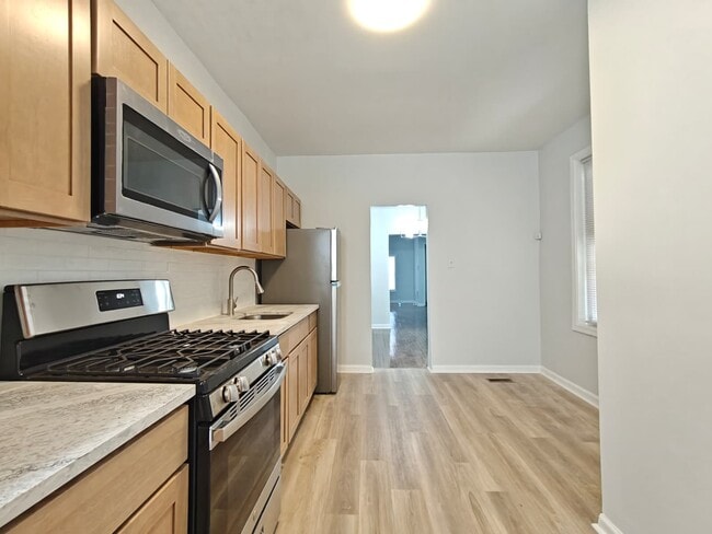 Photo - 5308 Race St