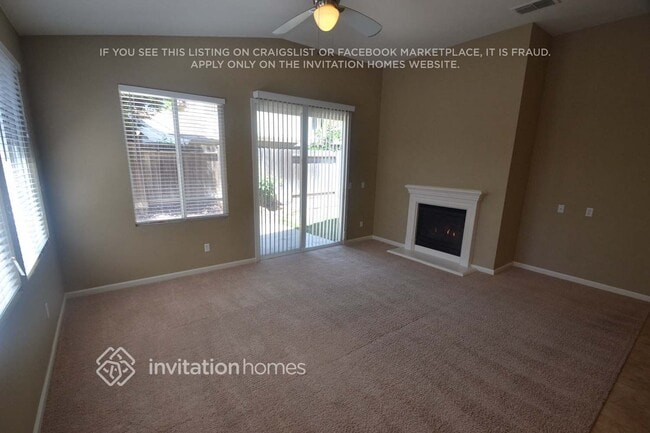 Photo - 1755 Waterfall Dr