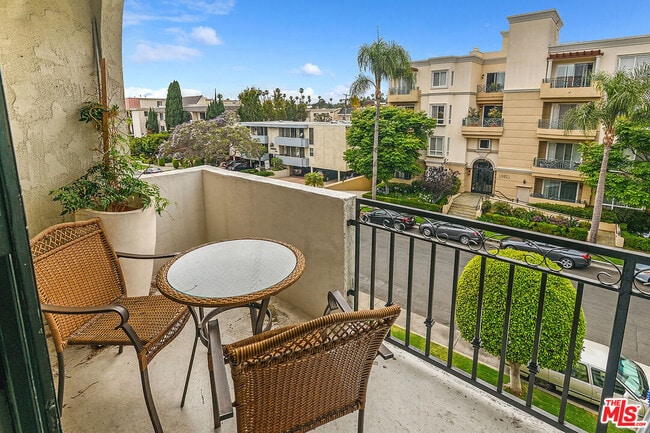 Photo - 11920 Dorothy St Unit 302