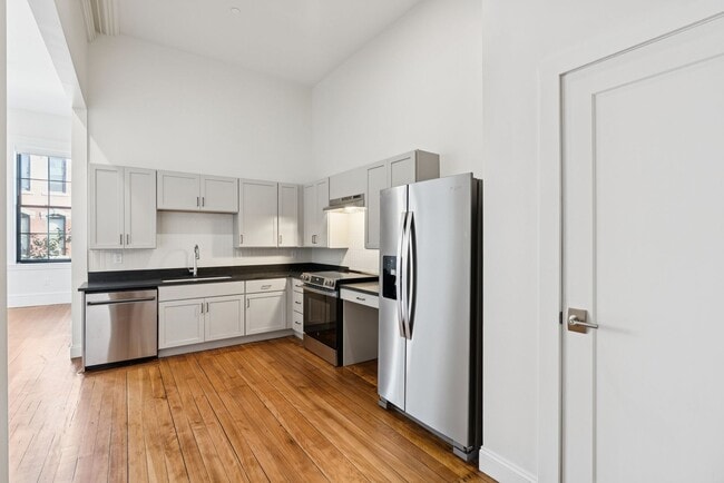 Photo - 129 Main St Unidad 202