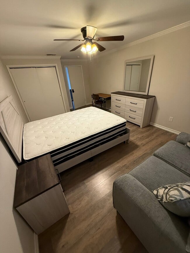 Photo - 4511 Spencer Dr