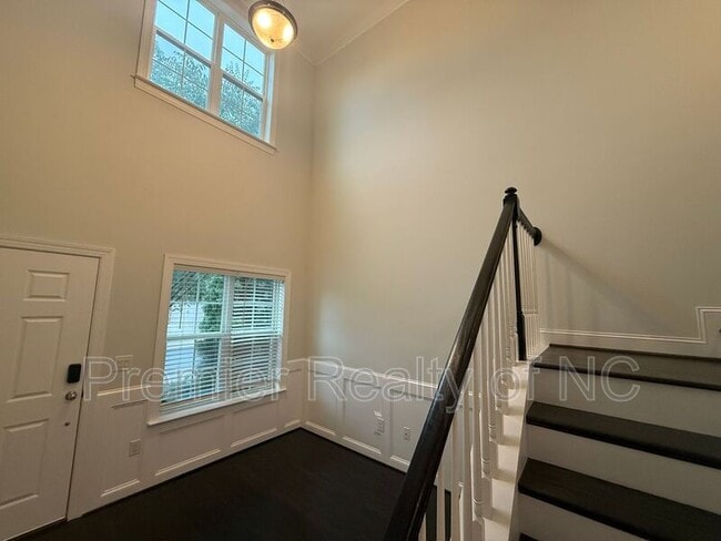 Photo - 1123 Augustine Heights Dr