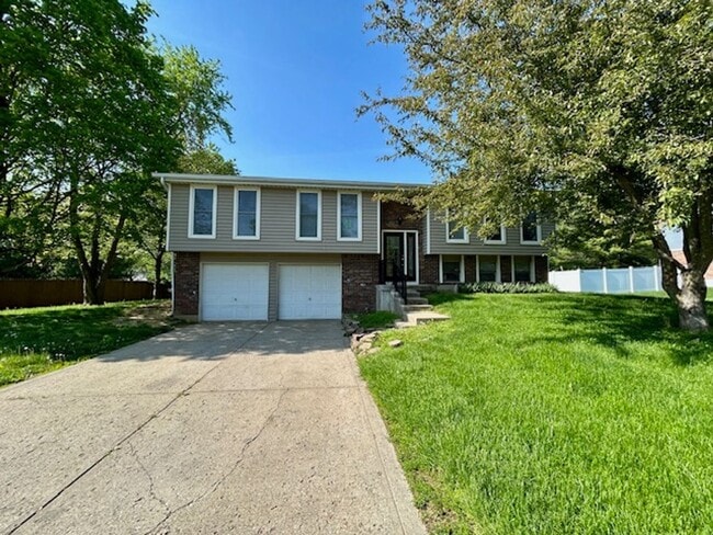 Photo - Welcome Home to This Beautifully Maintained Tri-Level Gem!