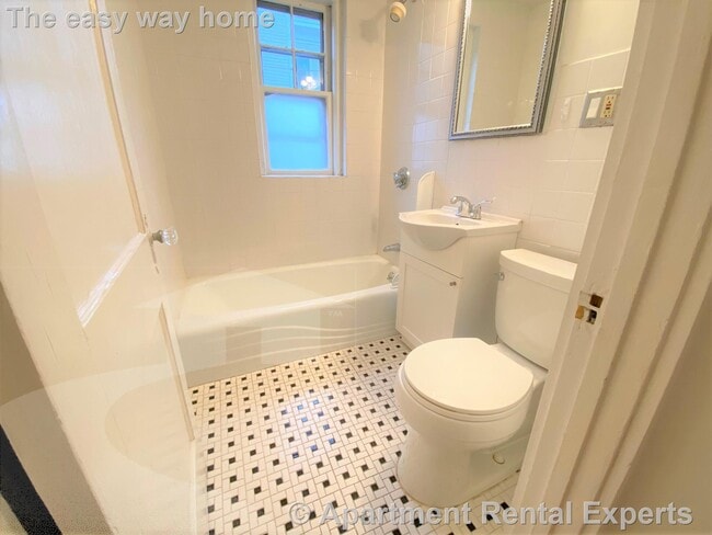 Photo - 168 Norfolk St Unit #2