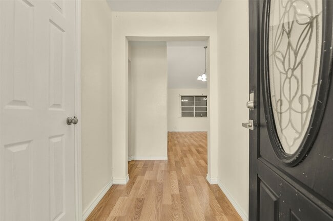 Photo - 7214 Plover Cir