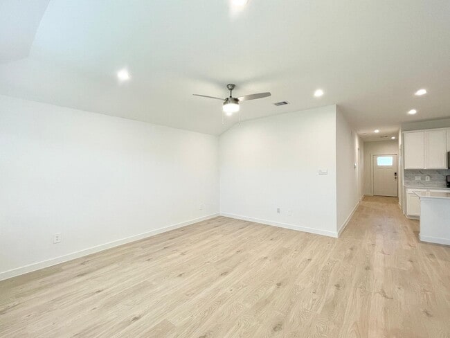 Photo - 30007 Foxtail Pne Ct