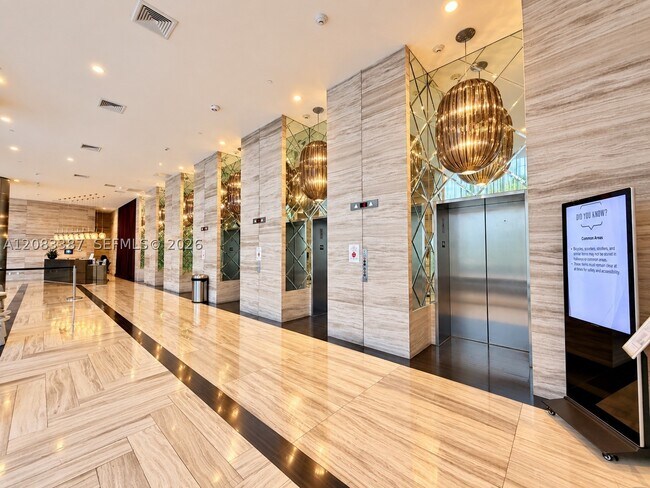2000 Metropica Wy Unit 2208