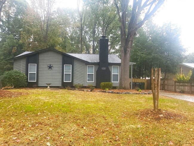 Building Photo - Coming Soon! 3 Bedroom Single Family Home