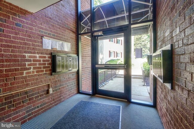 Photo - 53 Skyhill Rd Unit 204