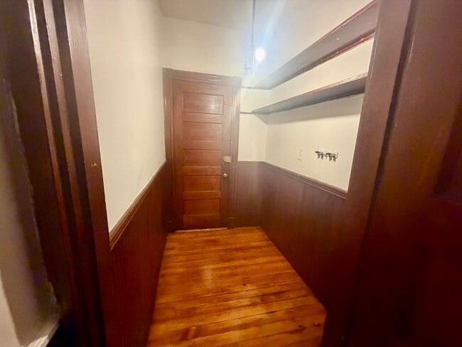 Photo - 807 Centre St Unidad 4